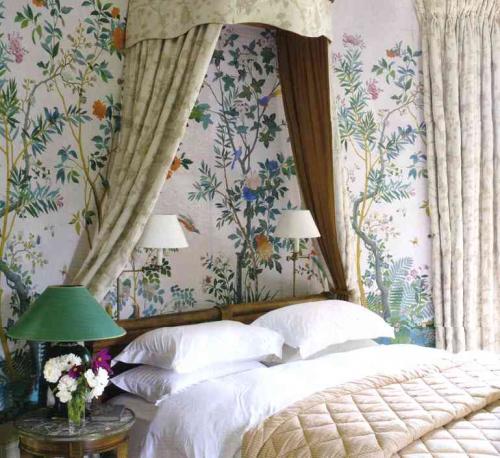 Самые дорогие обои для стен. Самые дорогие обои в мире — стоит ли платить?