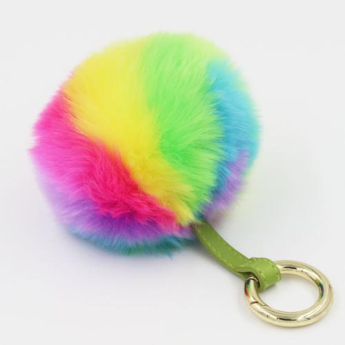 Как сделать игрушку для кота из киндера. Как сделать игрушку для кота из подручных средств