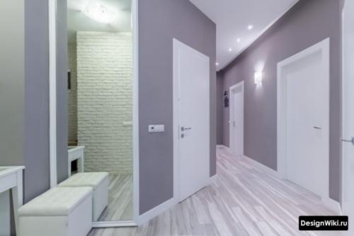 Квартира без прихожей дизайн. Отделка стен прихожей 02