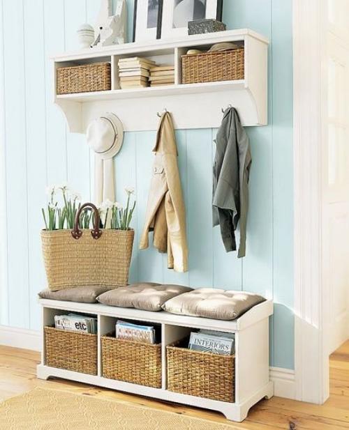 Как обустроить прихожую своими руками. Идеи декора: как сделать маленькую прихожую уютной и функциональной. 5 секретов