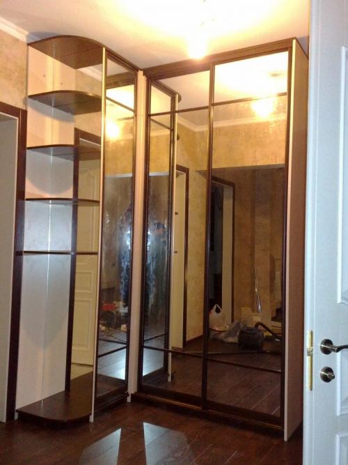 Угловая прихожая своими руками. Угловая прихожая – обзор лучших вариантов оформления прихожей стильным интерьером (85 фото)