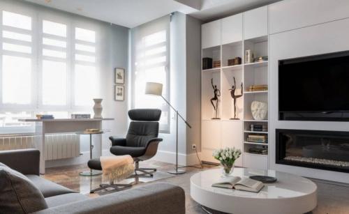 Рабочий стол в интерьере гостиной. Компьютерный стол в гостиной — необходимость поиска оптимальной альтернативы + 53 фото