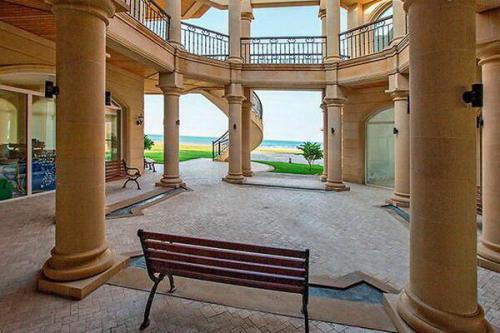 Эмин Агаларов и его дом. Шикарный дом Эмина Агаларова в США