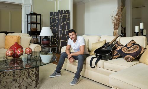 Эмин Агаларов где живет в москве. Эмин Агаларов удивил роскошью дома со стеклянными стенами, выстроенного на берегу моря