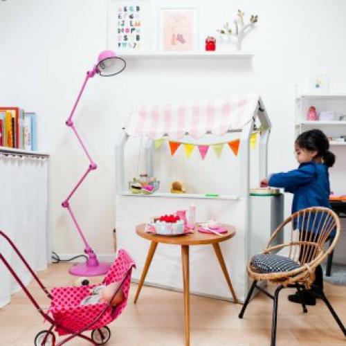 Дизайн однокомнатной квартиры для семьи из 4 человек. Из одной комнаты – две