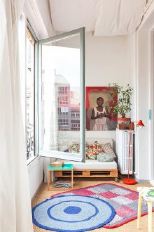 Дизайн однокомнатной квартиры для семьи из 4 человек. Из одной комнаты – две