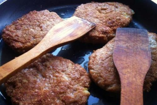 Рецепт сочных куриных котлет из фарша. Куриные котлеты с цветной капустой 08