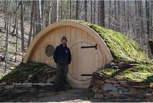 Детский домик хоббита. Впечатляющие домики хоббитов в дизайне вашей дачи