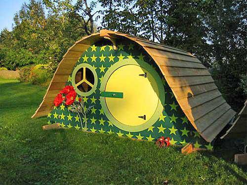 Детский домик хоббита. Впечатляющие домики хоббитов в дизайне вашей дачи