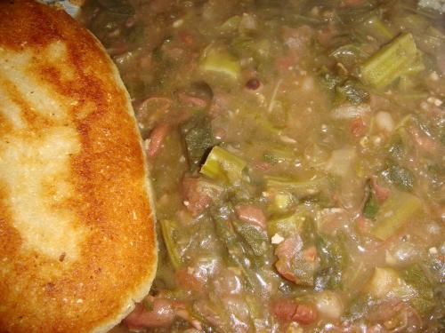 Грузинское рыбное блюдо пихта. 