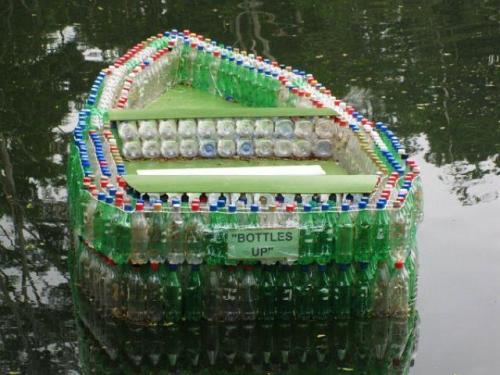 Поделки из пластиковых бутылок для сада и огорода. Поделки из пластиковых бутылок для дачи, сада и огорода: идеи, схемы и мастер-классы