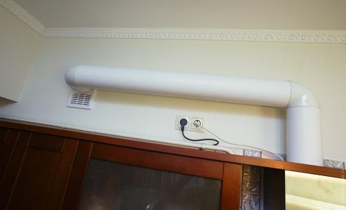 Два вентиляционных отверстия на кухне. Самая серьезная ошибка при ремонте на кухне