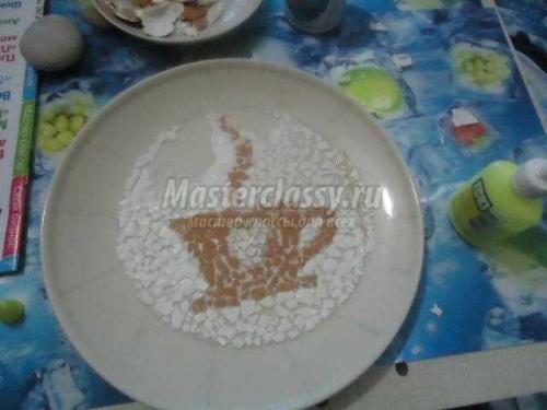 Яичной скорлупой бутылки декупаж. Яичная скорлупа….Из этого, казалось бы, банального материала получаются настоящие шедевры! 11 Яичной скорлупой бутылки декупаж. Яичная скорлупа….Из этого, казалось бы, банального материала получаются настоящие шедевры! 11