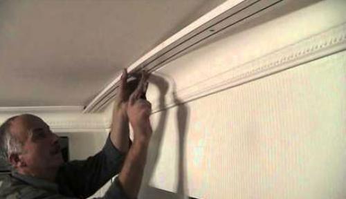 Установка потолочный карниз. Разметка и материалы 02