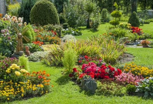 Готовые схемы и проекты клумб. Варианты оформления клумбы