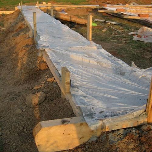 Когда можно наносить гидроизоляцию на фундамент. Почему нельзя делать гидроизоляцию фундамента сразу