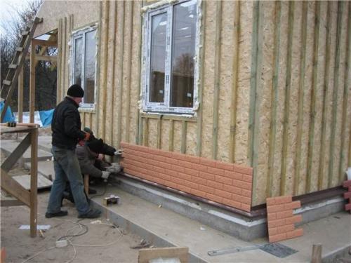 Монтаж винилового сайдинга. Виниловый сайдинг монтаж своими руками видео 06