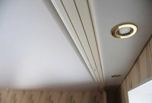 Установка потолочного карниза на стену. Монтаж потолочного карниза к бетонному перекрытию