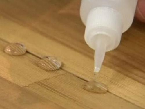 Жидкое стекло для дерева: обработка древесины и основы производства