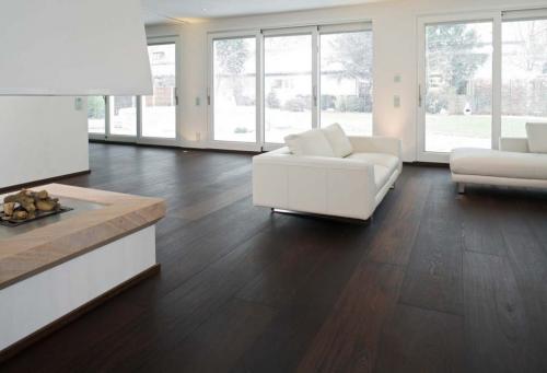 Белый плинтус и бежевые двери. Как выбрать межкомнатные двери: советы по цвету и дизайну