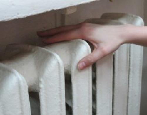 Воздух спустил, а батареи холодные. Причины холодных радиаторов