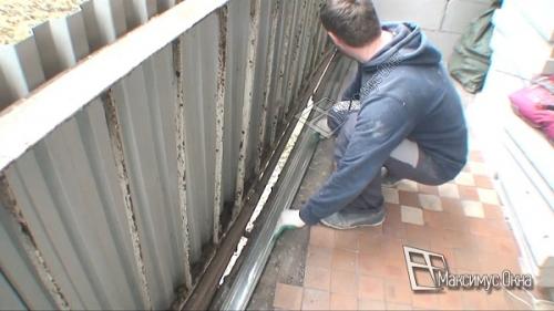 Утепление балконной плиты. Утепление балкона с металлическим ограждением