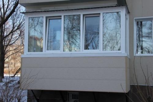 Как закрыть балкон своими руками. Выбор материалов для наружной отделки балкона 12