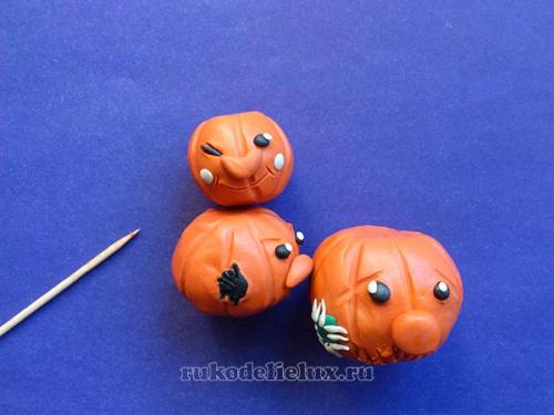Интерьер для хэллоуина своими руками. Как сделать тыкву из пластилина к хэллоуину