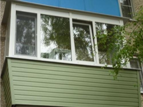 Как закрыть балкон своими руками. Выбор материалов для наружной отделки балкона 17