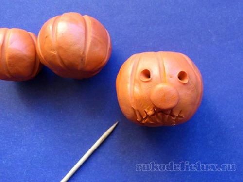 Интерьер для хэллоуина своими руками. Как сделать тыкву из пластилина к хэллоуину