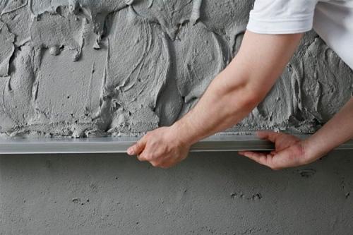 Выравнивание стен без маяков. Оштукатуривание без маяков: когда пригодится эта технология