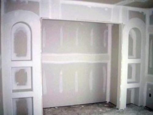 Крепление гипсокартона к стене без профиля. Выгода от бескаркасного монтажа 03