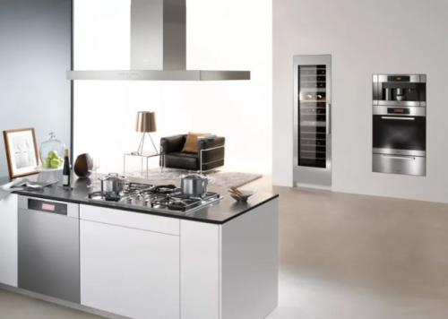 Нужна ли вытяжка на кухне с натяжным потолком. Делают ли натяжные потолки на кухне