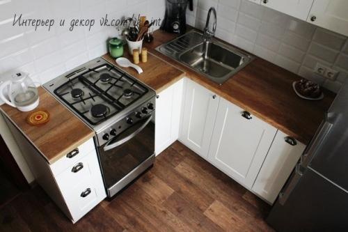 Как Вам ремонт в этой маленькой кухне? 05
