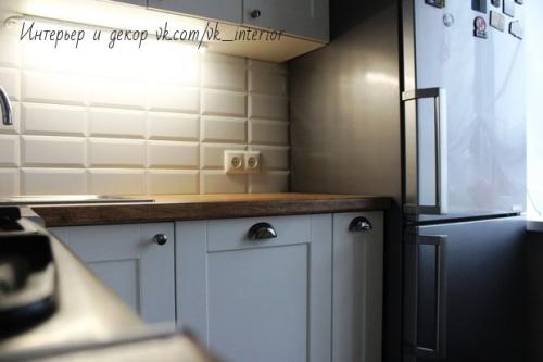 Как Вам ремонт в этой маленькой кухне? 07