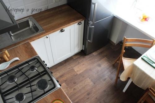 Как Вам ремонт в этой маленькой кухне? 02