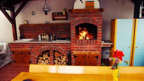 Проекты дачных беседок с мангалом из дерева своими руками. Ваша беседка с мангалом: важные детали