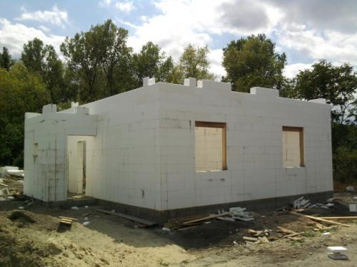 Дом из пенопластовых блоков. Дом из пенопласта ценой чуть больше миллиона.