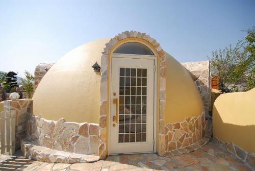 Домокомплект купольного дома из пенопласта. Что такое купольный дом?