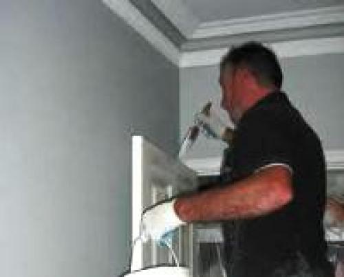 Какие обои вредные виниловые или флизелиновые. Опасные свойства