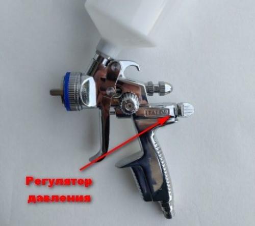 Устройство краскопульта с верхним бачком. Устройство краскопульта пневматического