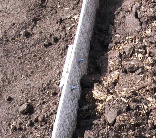 Ограждения для грядок из плоского шифера. Как сделать грядки из шифера своими руками: