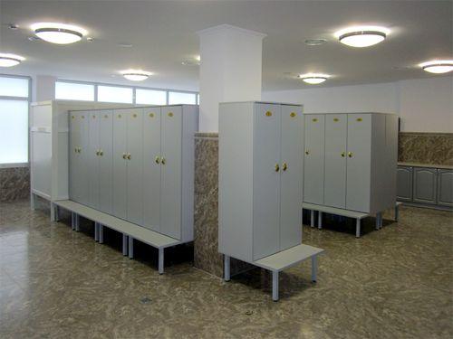 Шкафчики в раздевалку фитнес. Варианты шкафов в раздевалки фитнес клубов, советы по выбору