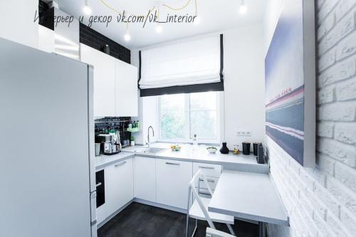 Что Вам понравилось в дизайне этих кухонь, а что — нет? 01