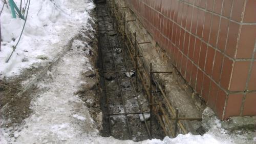 Второй этаж дома на сваях. Способы усиления фундамента и стен дома