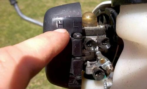 Ремонт штанги триммера своими руками. Особенности самостоятельного ремонта бензиновых и электрических триммеров для травы