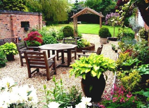 Ландшафтный дизайн маленького участка перед домом. Красивый дизайн маленького участка: обзор простых и сложных идей ландшафтного дизайна для небольших участков (130 фото и видео)