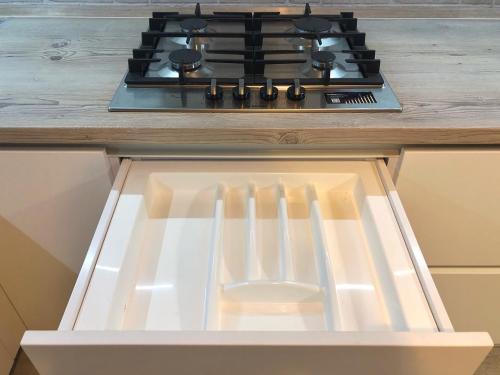 Как Вам кухня? Что бы Вы изменили (убрали или добавили)? 06