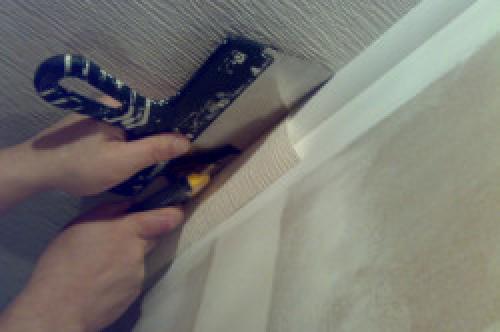 Установка полиуретановых плинтусов. Рекомендации по подготовке к установке 01