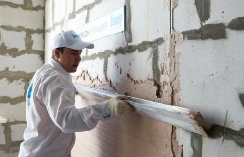 Штукатурка для пеноблоков. Штукатурка пеноблоков: необходимость и этапы работ